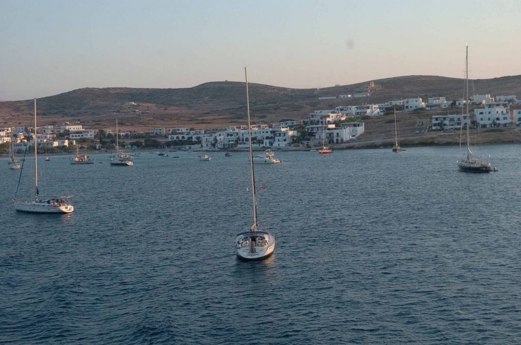 Κουφονήσια: Σοβαρό ατύχημα για 16χρονη τουρίστρια – Χτύπησε σε βράχια μετά από βουτιά