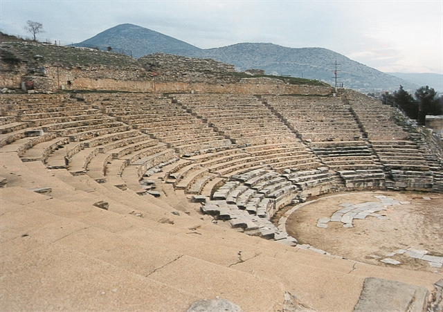 Ολος ο κόσμος μια σκηνή