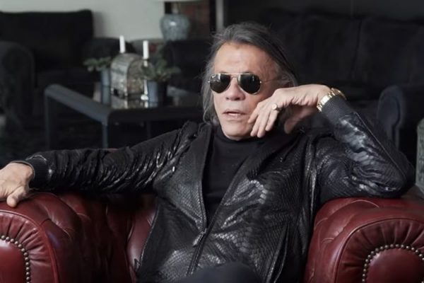 Ηλίας Ψινάκης για Δέσποινα Βανδή: «Γιατί σοκαρίστηκε; Δεν παντρεύτηκα εγώ τον Ντέμη»