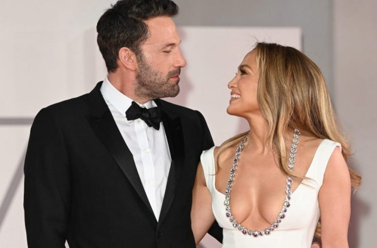 Τζένιφερ Λόπεζ: Έξαλλοι οι φαν της για την αλλαγή ονόματος σε Τζένιφερ Άφλεκ