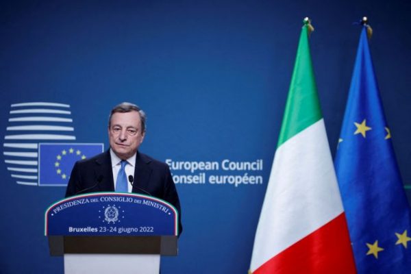 Ιταλία: Ο «σούπερ Μάριο» Ντράγκι έχει ακόμα «ό,τι χρειάζεται;» – Οι επιπτώσεις της πιθανής αποχώρησής του