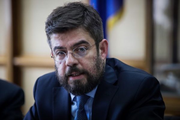 Απάντηση Καλογήρου για την αποφυλάκιση Λιγνάδη: «Η διάταξη παραμένει ίδια από το 2010»