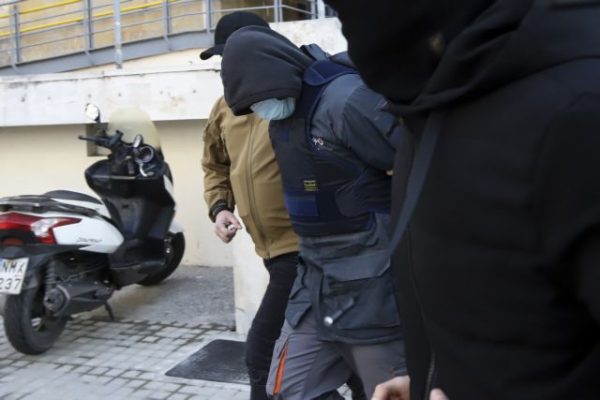 Εισαγγελέας: Όλοι στο εδώλιο με την κατηγορία της ανθρωποκτονίας για τη δολοφονία του Άλκη Καμπανού