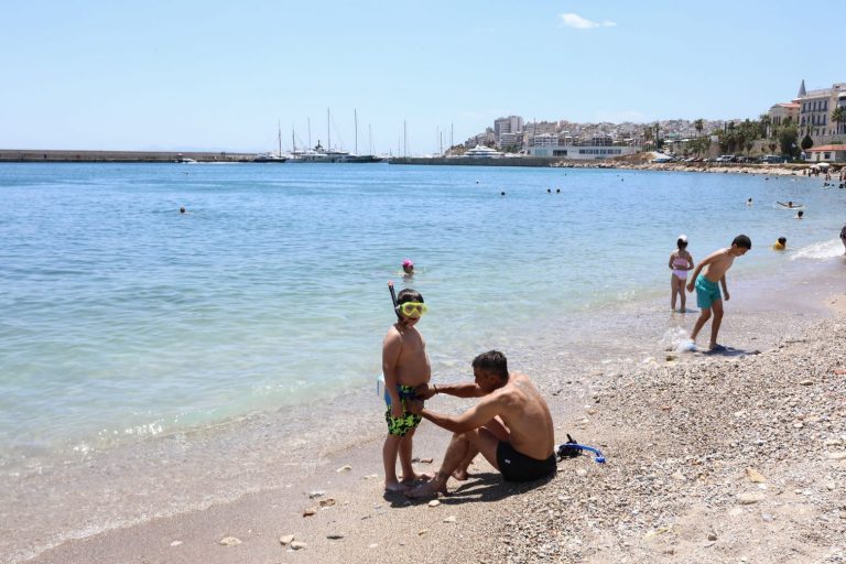 Αρναούτογλου: Πότε και πού αναμένουμε άνοδο της θερμοκρασίας