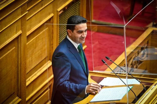 Κατρίνης για ν/σ ΑΕΙ: «Αντιρρυθμιστικό, συντηρητικό, ιδεοληπτικό το νομοσχέδιο για ΑΕΙ»