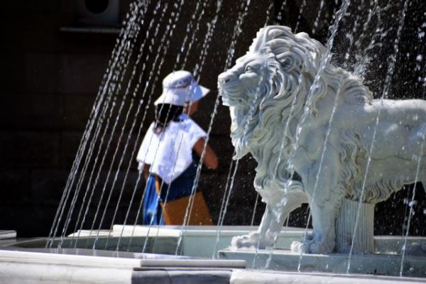 Καιρός: Τους 40 βαθμούς θα αγγίξει ο υδράργυρος - Πού θα δούμε τις υψηλότερες θερμοκρασίες