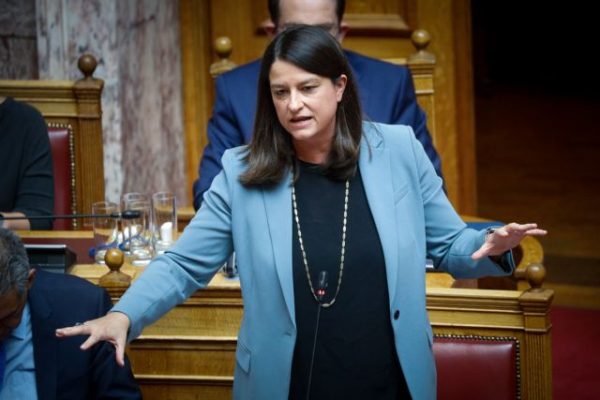 Κεραμέως: Δραπέτευσε ο ΣΥΡΙΖΑ για να μην υποχρεωθεί να ψηφίσει τα 9 στα 10 άρθρα