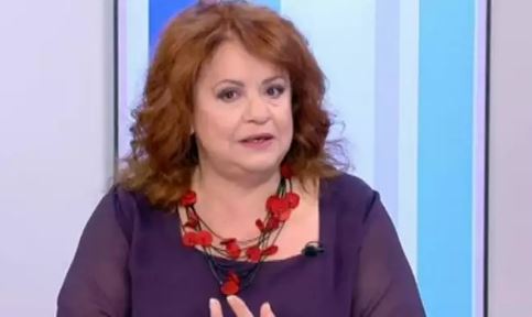 Ελένη Κοκκίδου: Οι παρέες μου ήταν διάφοροι χίπηδες με μακριά μαλλιά