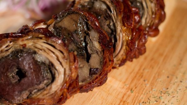 Κοκορέτσι και ιμαμ μπαϊλντί: Ελληνικά ή τουρκικά φαγητά