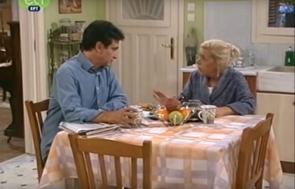 Ντίνα Κώνστα: Ο προφητικός τελευταίος της ρόλος στην τηλεόραση – Ηλικιωμένη μητέρα με άνοια