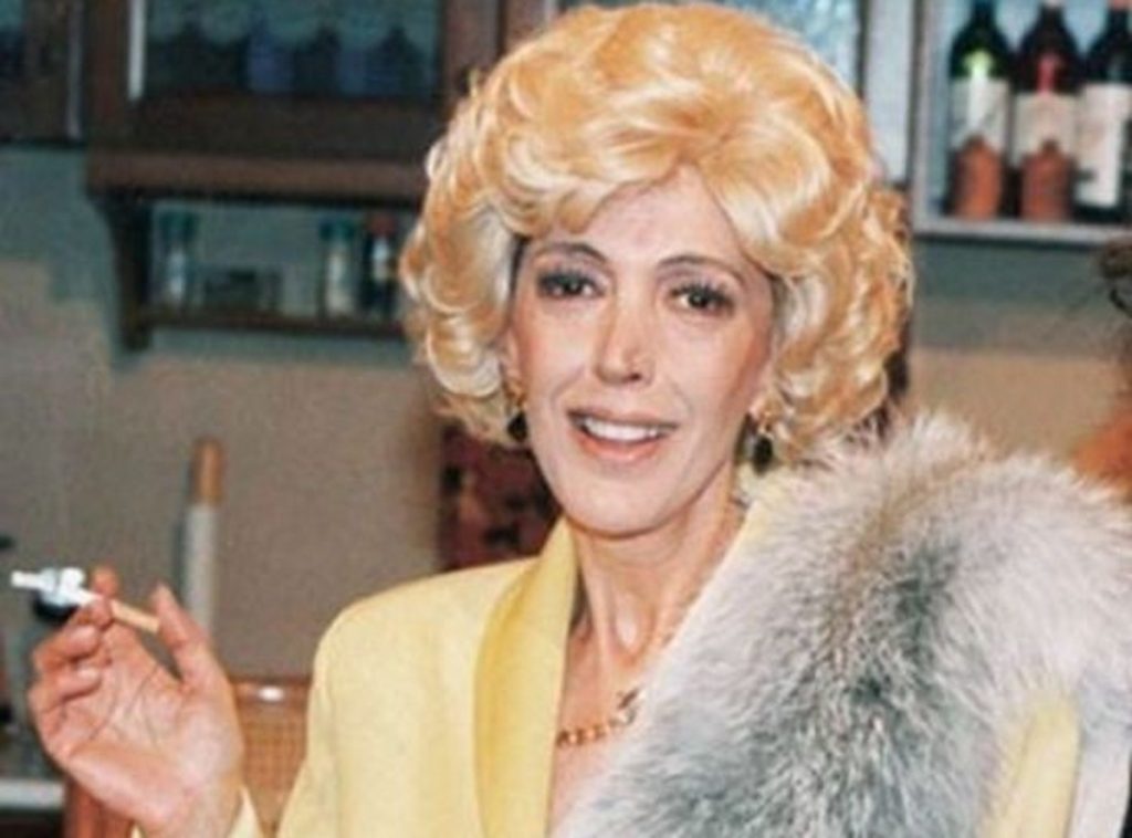 Ντίνα Κώνστα, μια λατρεμένη «ξένη»