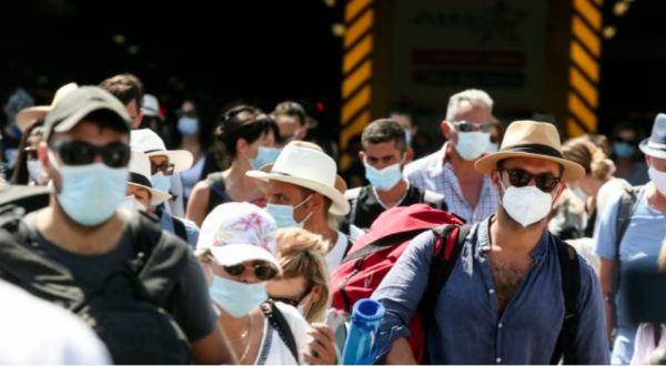 Μαγιορκίνης: Δύο και τρεις φορές πάνω από τα επίσημα τα πραγματικά κρούσματα του κοροναϊού