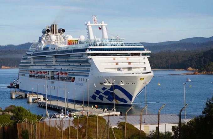 Αυστραλία: Ξέσπασμα κοροναϊού σε κρουαζιερόπλοιο – Πάνω από 100 κρούσματα