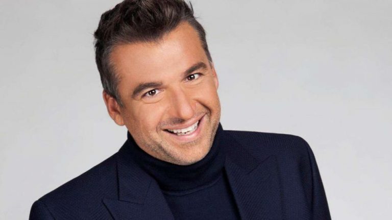 Γιώργος Λιάγκας: Ποζάρει για πρώτη φορά αγκαλιά… με το κορίτσι του