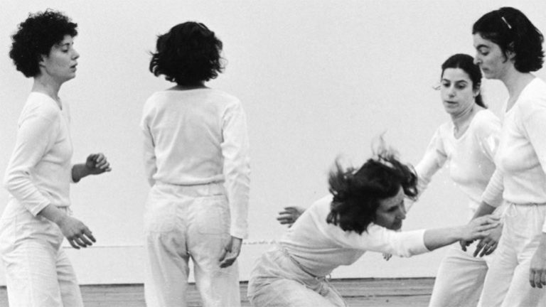 Babette Magnolte: Φόρος τιμής και βράβευση για την σπουδαία 81χρονη φωτογράφο