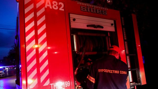 Μαρούσι: Σε εξέλιξη πυρκαγιά σε πολυώροφο κτίριο επί της Λεωφόρου Κηφισίας