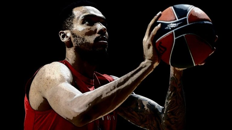 Ολυμπιακός: Ο Πίτερς… μεγαλώνει το γήπεδο