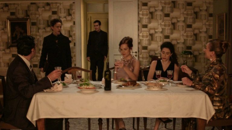 Άγριες Μέλισσες: Αυτός ο πρωταγωνιστής τρόλαρε όλες τις σκηνές – «Γλεντούσε απολύτως τη διαδικασία»