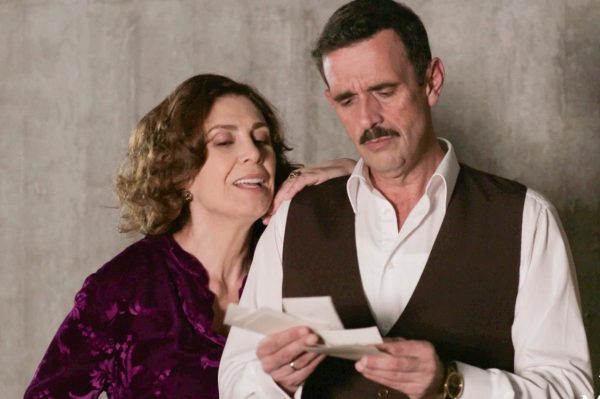 Άγριες Μέλισσες: Δείτε για πρώτη φορά φωτογραφίες από το σπίτι και το γραφείο του Δούκα Σεβαστού