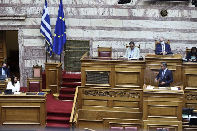 Βουλή: Πέρασε κατά πλειοψηφία το ν/σ για τα ΑΕΙ