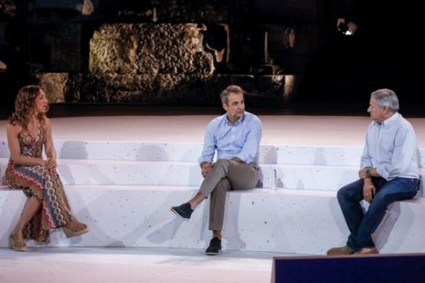 Ηρώδειο: Συζήτηση Μητσοτάκη με τον Co-CEO του Netflix για την καινοτομία