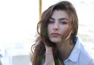 Χρύσα Μιχαλοπούλου: Ποζάρει χαμογελαστή στον 7ο μήνα εγκυμοσύνης