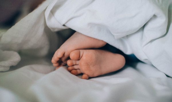 Λάρισα: Αστυνομικός καταδικάστηκε για απειλή κατά της συζύγου του – Καβγάς για… ακριβές πάνες