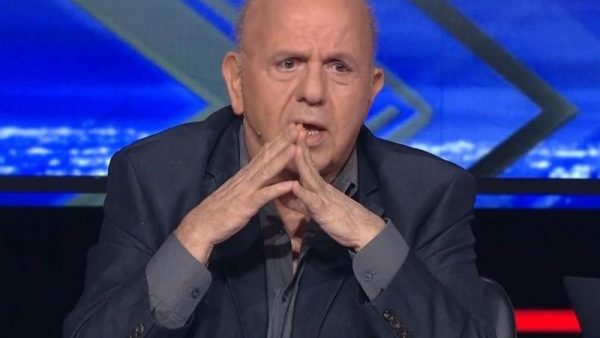 Νίκος Μουρατίδης: Για ποιον τραγουδιστή είπε «μου χρωστά την καριέρα του»;