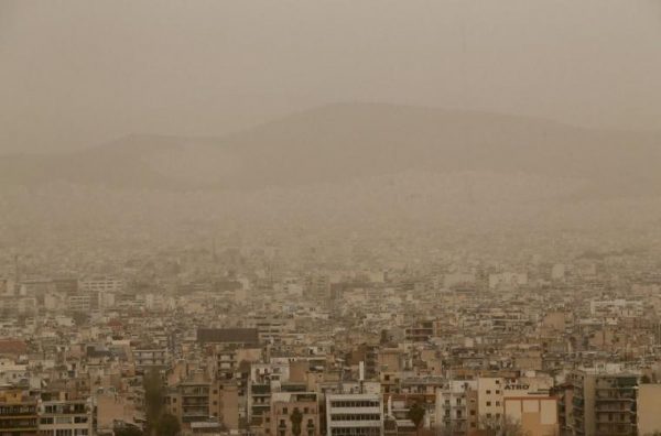 Στην Κομισιόν έφερε η Μ. Σπυράκη το θέμα της ποιότητας του αέρα στη Δυτ. Θεσσαλονίκη-Ανησυχία εκφράζει ο επίτροπος Σινκεβίτσιους 