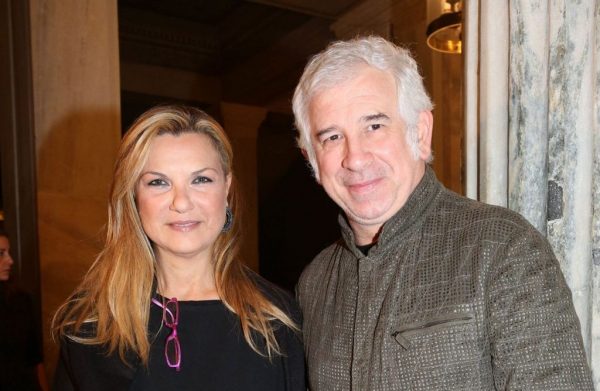 Πέτρος Φιλιππίδης: Πώς έμαθε η σύζυγός του για το εγκεφαλικό – Γιατί δεν την αφήνουν να τον δει