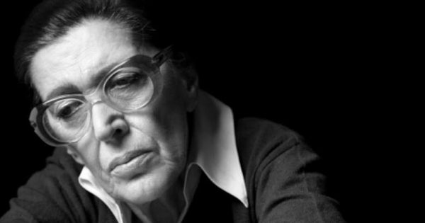 Ντίνα Κώνστα: Το Εθνικό Θέατρο αποχαιρετά την ηθοποιό – Η παράσταση που αφιερώνει στη μνήμη της