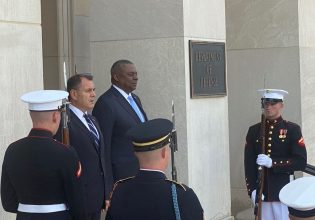 Κοινό μήνυμα Παναγιωτόπουλου – Όστιν προς Τουρκία