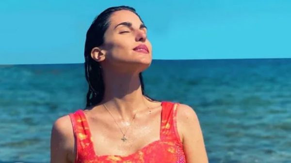 Παυλίνα Βουλγαράκη: Τόπλες στα Κύθηρα παρέα με τον…