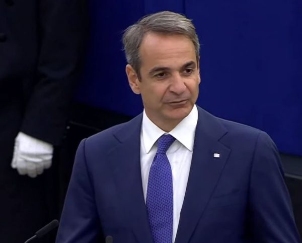 Κυριάκος Μητσοτάκης για τον Σίνζο Άμπε: «Μάς έχει συγκλονίσει η δολοφονία»