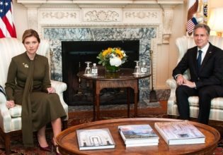 Ουκρανία: Με τον Άντονι Μπλίνκεν συναντήθηκε η Ολένα Ζελένσκα