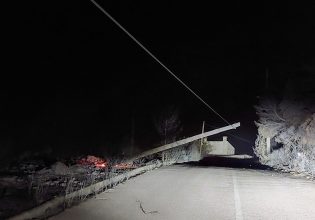 Φωτιά στην Πεντέλη: Διακοπές ρεύματος εξαιτίας της πυρκαγιάς