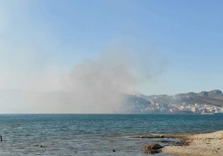 Φωτιά στη Σαλαμίνα: Δεν εκκενώνεται τελικά το κέντρο Υγείας