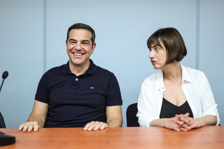 ΣΥΡΙΖΑ: «Είμαστε έτοιμοι να δώσουμε τη μάχη των εκλογών και να την κερδίσουμε» λέει η Ράνια Σβίγκου