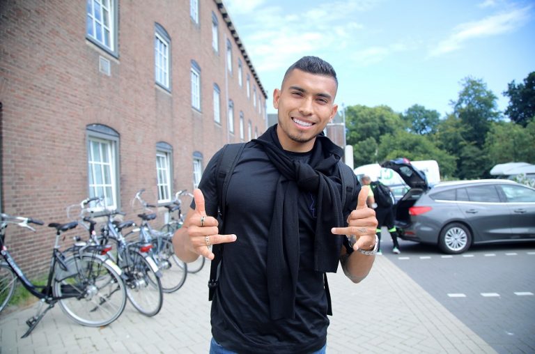 Εφτασε στην Ολλανδία για την ΑΕΚ ο Πινέδα