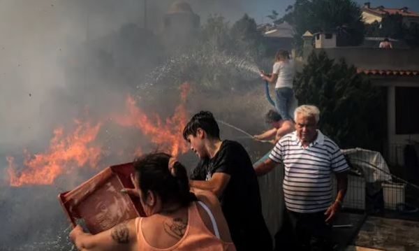 Πορτογαλία: Η χώρα αντιμέτωπη με κύμα καύσωνα και δασικές πυρκαγιές