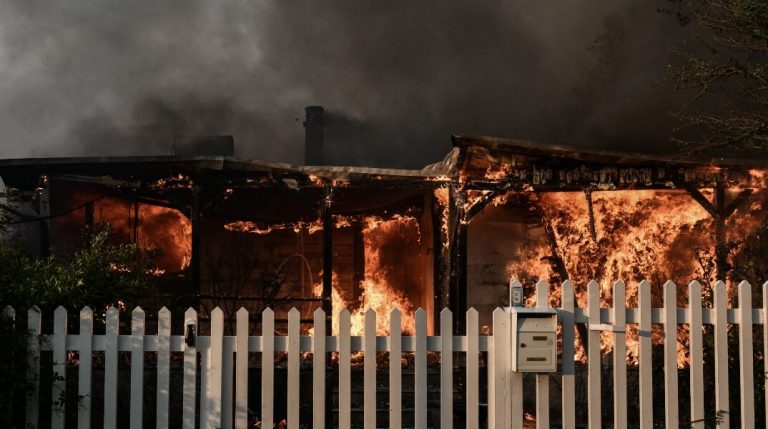 Κατάθεση αιτήσεων για έκτακτη οικονομική ενίσχυση των πυρόπληκτων στο Δήμο Παλλήνης