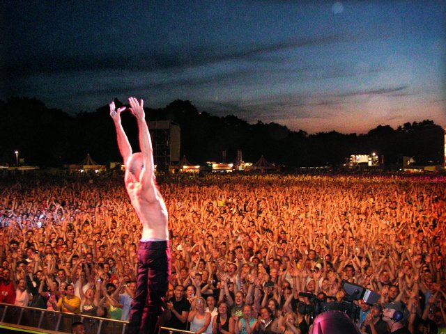 R.E.M: Επανέκδοση για τα 40 του θρυλικού  «Chronic Town»