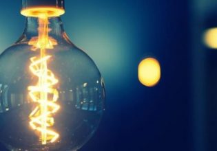 Σκρέκας: Τι αλλάζει στους λογαριασμούς ρεύματος από 1η Αυγούστου