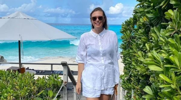 Η Μαρία Σαράποβα έγινε μητέρα – Η πρώτη φωτογραφία με το νεογέννητο