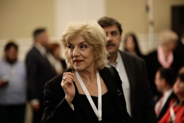 Αναγνωστοπούλου: Ο Πίτερ Μπρουκ σημάδεψε και επαναπροσδιόρισε τη σκηνοθεσία στο θέατρο
