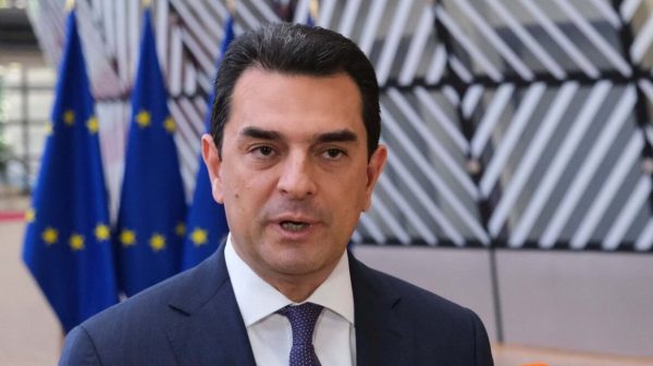 Βρυξέλλες: Διπλή παρέμβαση της Ελλάδας για τιμές στο ρεύμα και στήριξη της βιομηχανίας