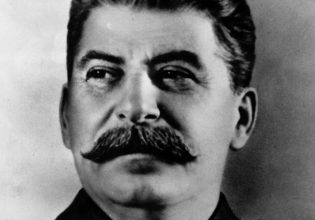 Σταλινισμός: Το αίμα και η δύναμη μεθούν