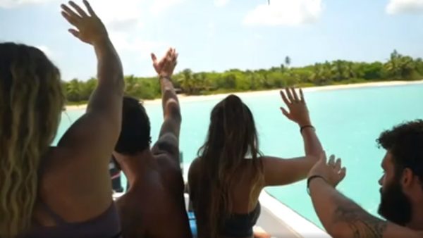 Survivor: Οι τέσσερις φιναλίστ είπαν το τελευταίο «αντίο» στην παραλία