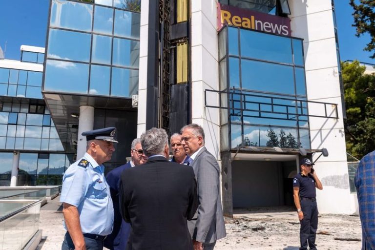 Θεοδωρικάκος για επίθεση στον Real: Κανένας σε αυτή τη χώρα δεν τρομοκρατείται