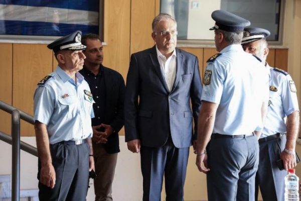 Θεοδωρικάκος: Η αστυνόμος στα Χανιά έδειξε το ανθρώπινο πρόσωπο της ΕΛ.ΑΣ